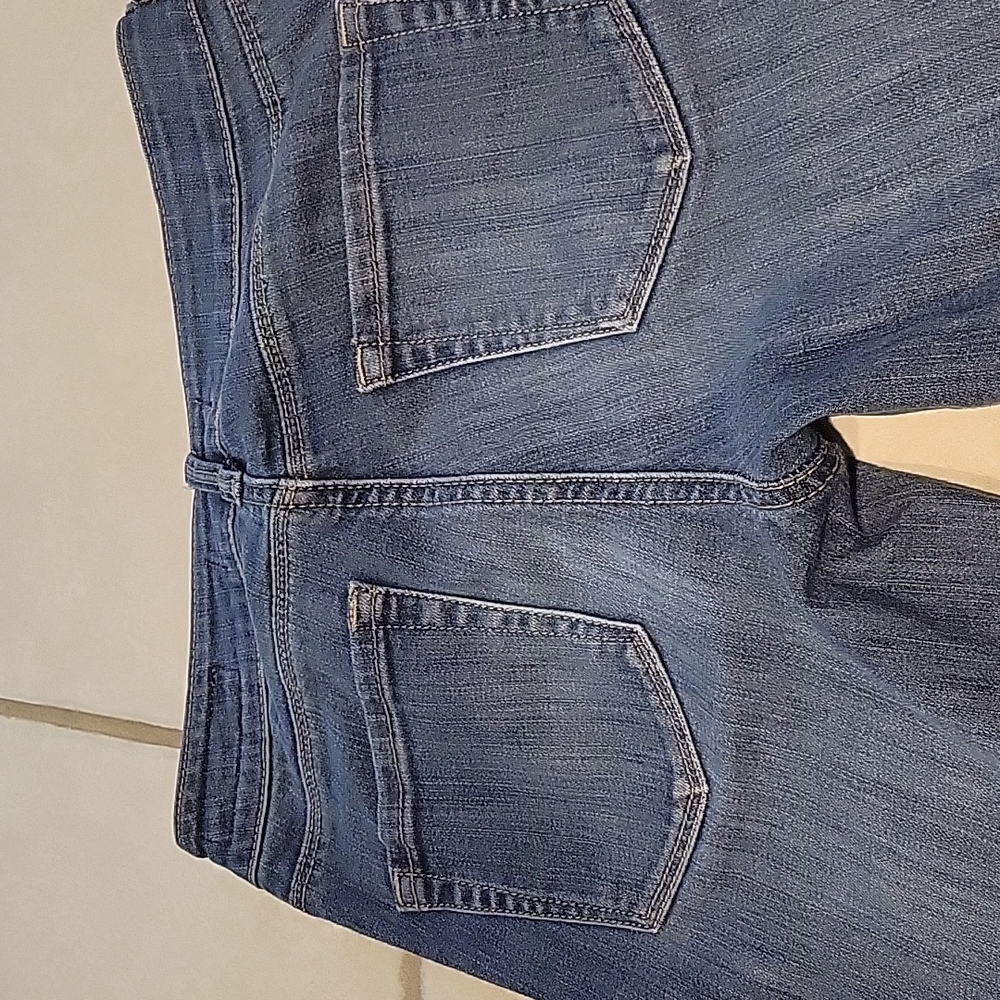Jeans - Picture 3 of 3